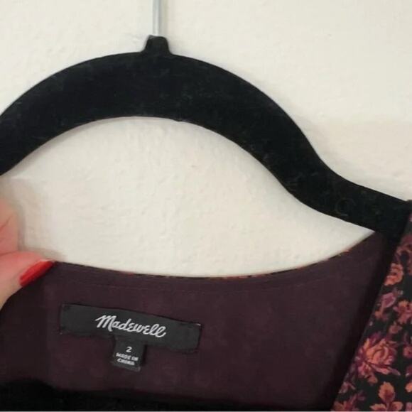 Madewell (Re)sourced Georgette Smocked-Cuff Button-Front Top in Orchard Floral - Picture 7 of 10